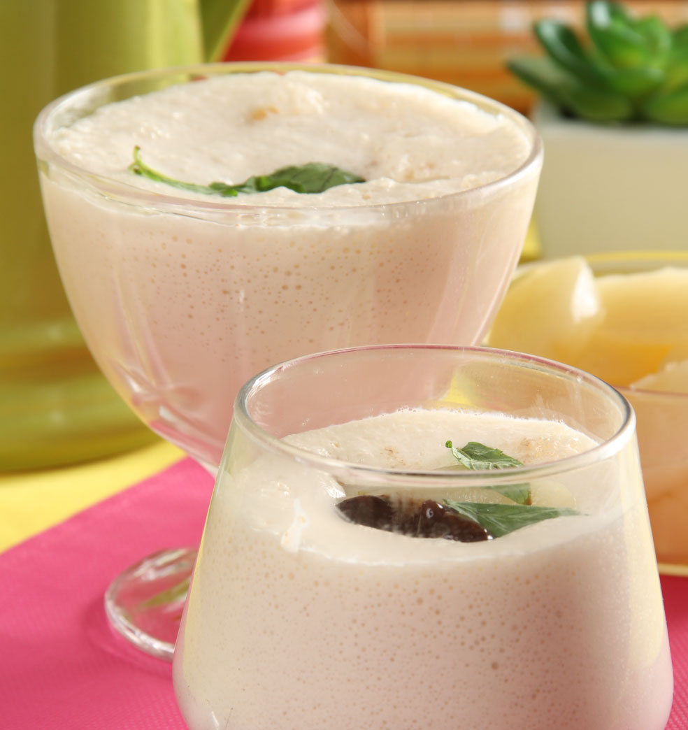 Crema de yogur con ciruela y pera en compota?