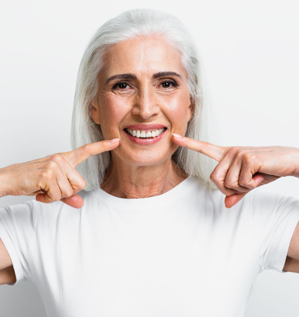 Cuidados que debe tener tras la colocación de implantes dentales?