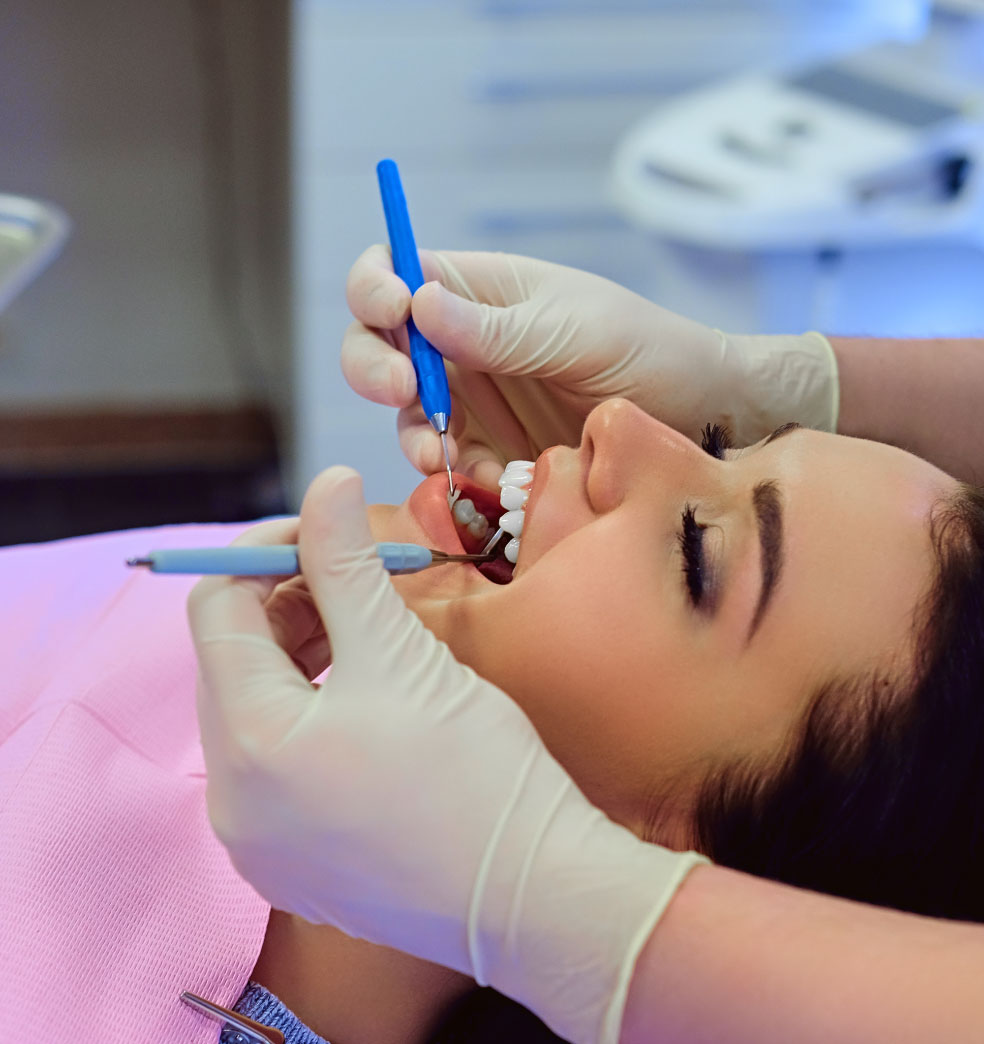 ¿Qué esconden los implantes dentales económicos??