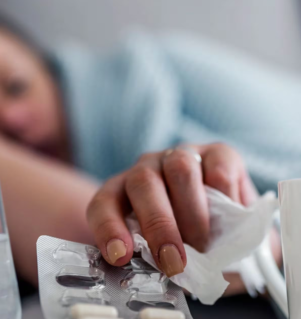 ¿Qué hacer si el medicamento que le indicaron le da alergia?