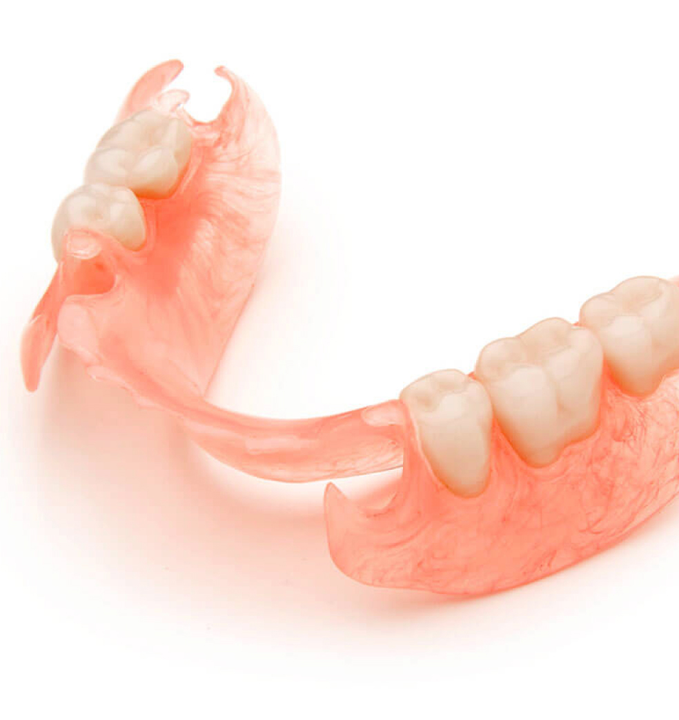 Los tipos de prótesis dentales y sus funciones?