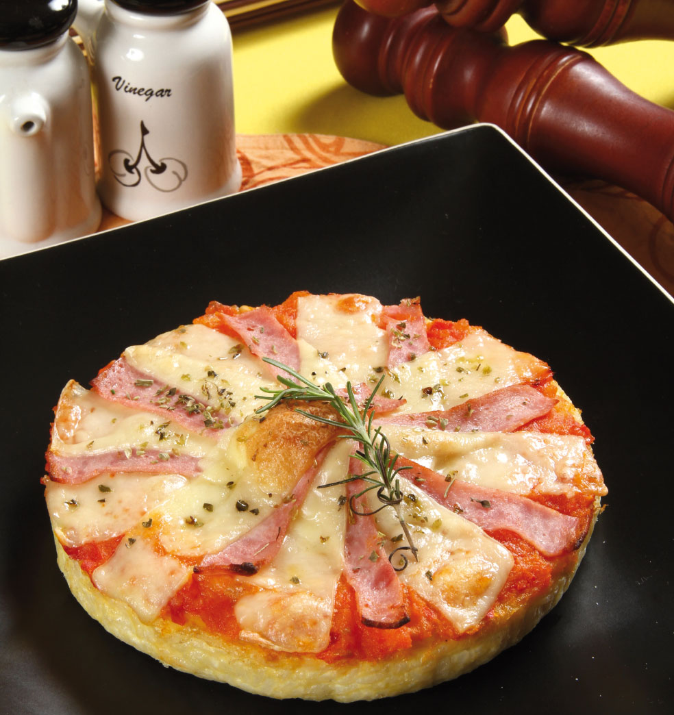 Pizza de arroz con jamón cocido?